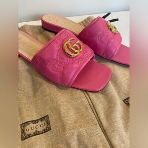Gucci Sandals! GG Marmont Flat Slide Sandals - Fits like 39